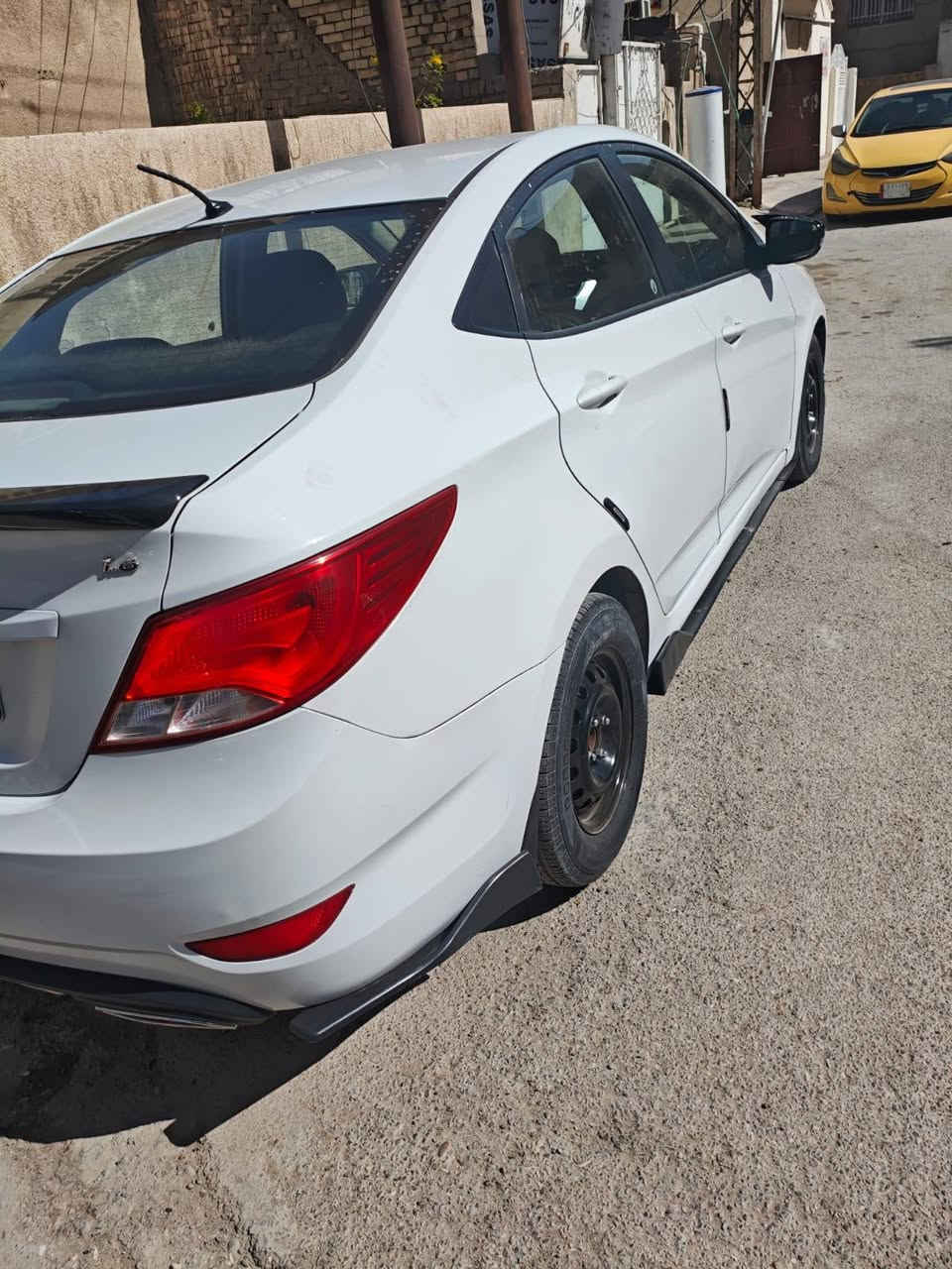 اكسنت 2018 خليجي 1600 بيها بنيد مبدل  وجاملغ وقطعتين صبغ كير مكينة بحالة ممتازة السيارة جاهزة مابيها نقص برغي السعر 97 مكانها بغداد


**إذا كنت صاحب هذا الإعلان وتريد حذفه لأي سبب، رجاءا أرسل رسالة إلى الدعم الفني**