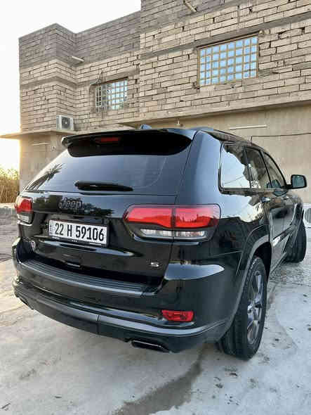 جيب كراند شيروكي فئة ( S ) موديل ٢٠١٩ 
خليجية وكالة ليث العبيدي رقم اربيل الانكليزي الجديد 
السيارة كفالة عامة عدا اربع اصابع بباب الجنطة PDR فقط 
ماشية ١١٥٠٠٠ كيلو قابل للزيادة 
السيارة فول ١/١ مواصفات ال S غنية عن التعريف 
محرك ٦ سلندر ٣.٦ 
كشنات جلد اسود واحمر 
تدفئة كشنات 
بانوراما 
ثلاث انظمة قيادة 
شاشة كبيرة لغة عربية 
كشنات كهرباء مع خزن 
تحكمات ستيرن 
ويل حجم ٢٠ S 
فجوج دسكات رياضية 
باب خلفي كهرباء 
حساس امامي خلفي 
بلوجكتر ولايت زينون بلاد 
حاجب لايت LED 
مري شفط مع اشارة مع نظام نقطة عمياء 
السيارة جاهزة مابيها اي نقص 
مكان السياره بلبصرة 
السعر ٣ دفاتر وبيها مجال قليل للشراي 
لمعرفة اي معلومات اضافية تواصل وياي على رقم التلفون 
***********
