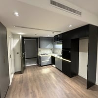 Boulevard studio for rent 400$  WhatsApp 07502002001   Boulevard Bulva...