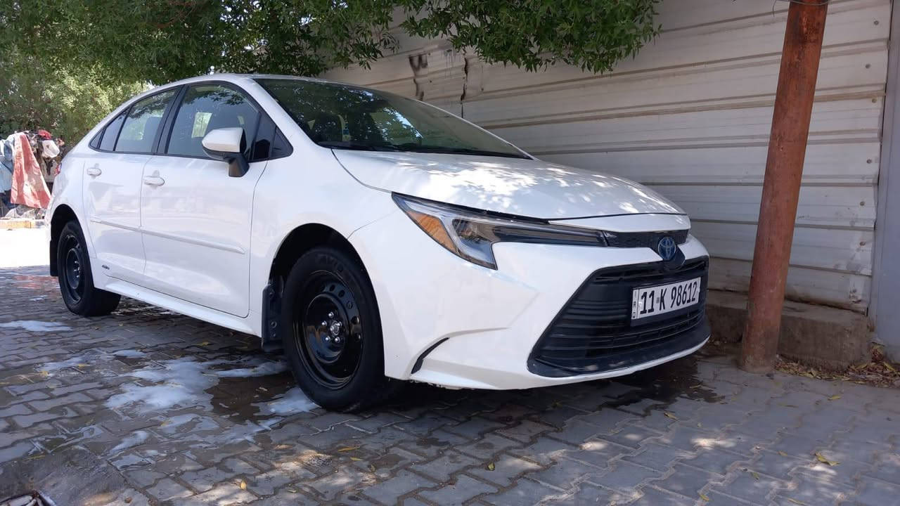 السلام عليكم للبيع كورولا 2024 هايبرد1800
رقم بغداد الدولي باسمي ماشية16 صور الحادث بالمنشور وبيها سونر 
فورويل سياره جاهزه ما ناقصها اي شيء سعر 165 وبيها مجال
رقمي *********** 
مكان بغداد قضاء المحموديه
