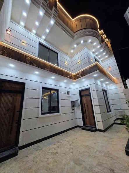 ا#يالله سلام عليكم واسعد الله اوقاتكم
*********** *********** 
الاعلان اليوم تحفه

دار سكن قاطين للبيع بناء 🏢 حديث وراقي بشكل 
مشاالله هسه كمل 
مو بيت عباره عن فيلا ماشاء الله 

يتكون من 6 غرف منام وديوان 

جنس العقار طابو ملك صرف زراعي بسم عراقي اصولي سند ٢٥

#المساحه200 متر 

يحتوي القاط الاول على غرف منام 2 كل غرفه بيها حمام 
و ديوان كبير
و مطبخ 
او مناور
و صاله و وصحيات داخلي وخارجي 
وگراج 
اما القاط الثاني يحتوي على غرف منام 4 اثنين منهن بيهن حمامات 
بلاضافه الى صاله وصحيات 
كراج سياره 
العنوان بصره أبي الخصيب البهادريه جهة الشط قريب  على سايدين داخل 
موقع راقي 😎 

جميع الخدمات متوفره ماء كهرباء شارع تبليط 10 متر 
شغل البيت كله درجة أولى
بيت فارق جاهزة للسكن تستلم بيتك عند المكتبة مباشر 
السعر 220 مليون  و بي مجال للشراي مكتب عقارات النور الذهبي عنوان المكتب ابو الجوزي مجاور معمل الجابري للسخانات مكتب مجاز قانونيا نستقبل كافات عروضكم العقار *********** *********** البصرة
