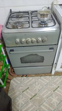 طباخ شغال • قابل للتفاوض • كوفه شارع سايلون