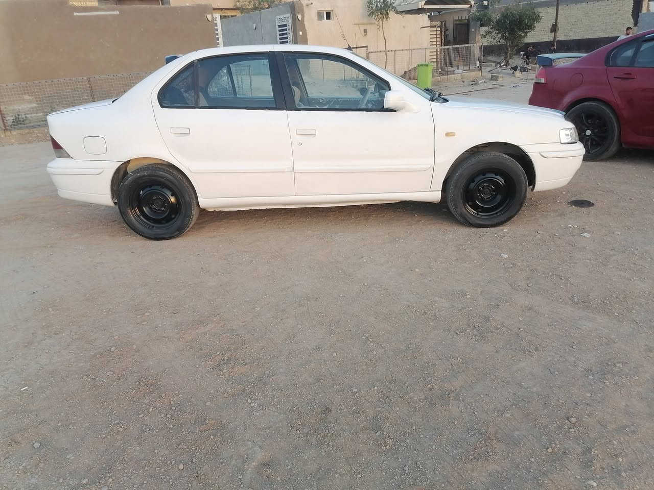 السلام علیکم للبيع سمند 2010ناطق رقم كربلاء السنوية لل ٢٨ مكينة كير تبريد تخم تاير جدد حدادية خلفية جديدة الكدام نص عمر غرفة مدوشمة عام كهربائيات كلهه شغالة بيهه مكان خياس ومعمرات ونصبغت حزام  لايت زنون سنتر لوك جام كلهه شغاله ونضيفه السيارة عارضهه ب 33 وبيها مجال قليل مكاني بابل ***********
