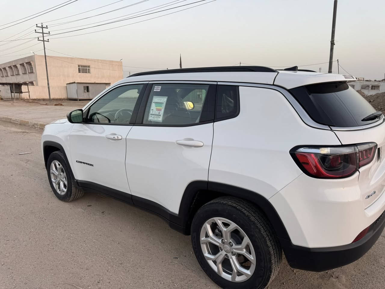 سلام عليكم 
جيب كمباس 24 
ماشيه 32 
تترقم جميع المحافظات 
حادث فقط بنيد 
توين تيربو 
سعر 137 
مكان ناصريه شطره 
***********
