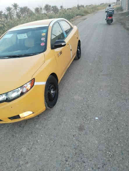 سلام عليكم فورتي 2010 وارد أمريكي حادث جاملغ امامي بدون داوخل اليبل واحد عده حادثه رقم بغداد  شرط تحويل سنويه لل2027 مصفره هيئه غرامات
محرك2000دوش مرغوب مكفول من تنقيص و تبخير صدر امامي و الخلفي جديد
تخم تاير جديد ويل جديد تبريد شغال 
نص فول 
فول تحكمات استرين
نظام ايكو 
مانع زلاق
تقليل قود 
باقي بيه مواصفات هواي العنوان بغداد السعر 85 بيه مجال الشراي 
رقم هاتف ***********
