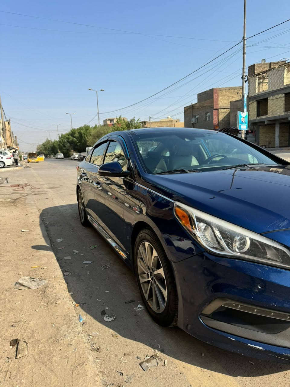 السلام عليكم 
سوناتا موديل 16 فول موصفات VIPوارد امريكي حادث جاملغ طاك ايرباك دشبول ماشيه 135 كير مكينه صدر امامي خلفي جاهزات شاشه كامره تحكمات بصمه كشنات جلد وكهرباء بنرما مري شفط رادار وبيه هواي موصفات 
السعر 140 وبي مجال 
مكانه الحريه الدولعي او الحله 
اي ستفسار على رقم *********** بغداد, العراق
