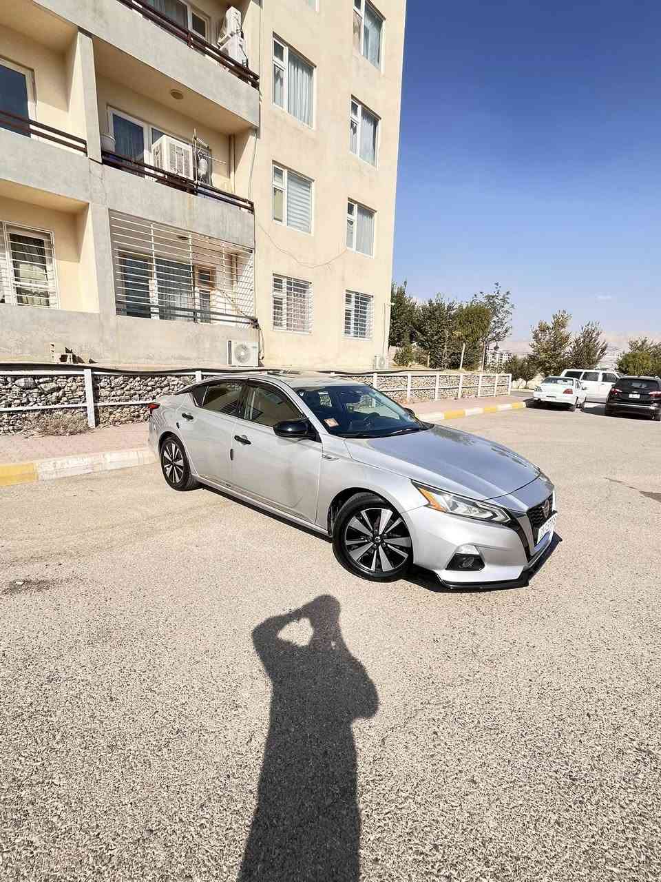 سلام عليكم
التيما 2019  فول مواصفات SL

فتحة سقف

9 سماعات نظام BOSE

تشغيل عن بعد

بصمة ابواب

تدفئة وتبريد مركزي

هاند بريك بصمه

اوتو هولد

كشنات جلد 

كشنات اماميه كهرباء

كشنات تدفئه

ستيرن تدفئه

تحديد مسار

قياده شبه ذاتيه

رادارات امامي 

رادارات خلفيه

حساسات اماميه وخلفيه

كروز سرعه

جامات الاماميه ثنينهم اوتو

شاشه كبيره

كاميرا خلفيه فول HD

نظام النقطه العمياء

محرك 2500 تنفس طبيعي المرغوب

دفع امامي المرغوب

رقم شمالي سليمانيه

💥السياره بجمها كبس 💥

حادثها خفيف وسطحي

ولا ايرباك طاك 

مسويله سيرفس كامل قبل شهر

وكامل كماليات مسوي للسياره

السياره جاهزه ومابيها مصرف
رقم الشاصي: 1n4bl4ev8kc162753
ا———————-

السعر 168 $ وبيهه مجال

للاتصال ***********
