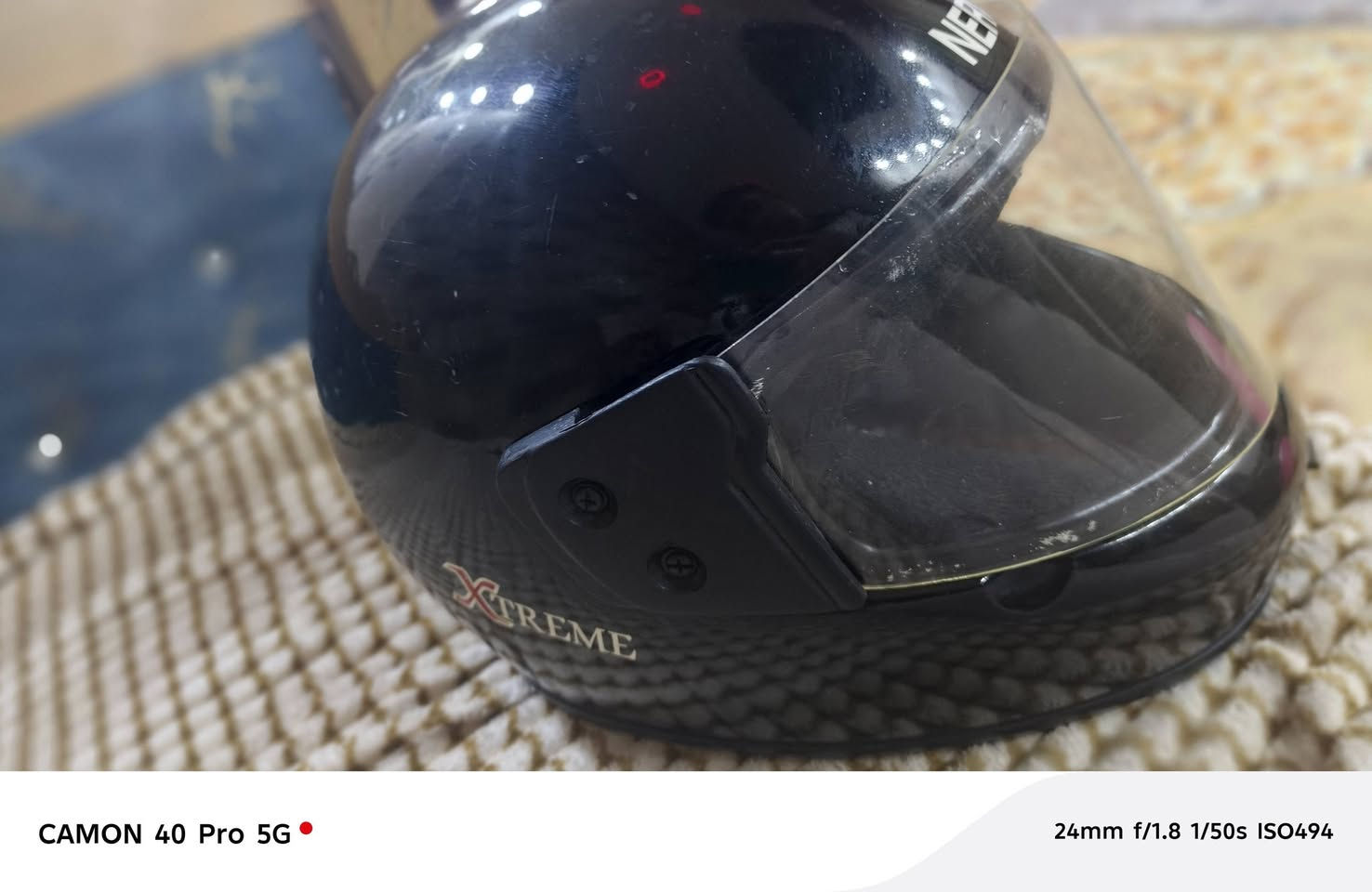 السلام عليكم خوذه يابانية بالة للبيع السعر قيم بل يرضي الله الرقم *********** المكان كربلاء الحر
