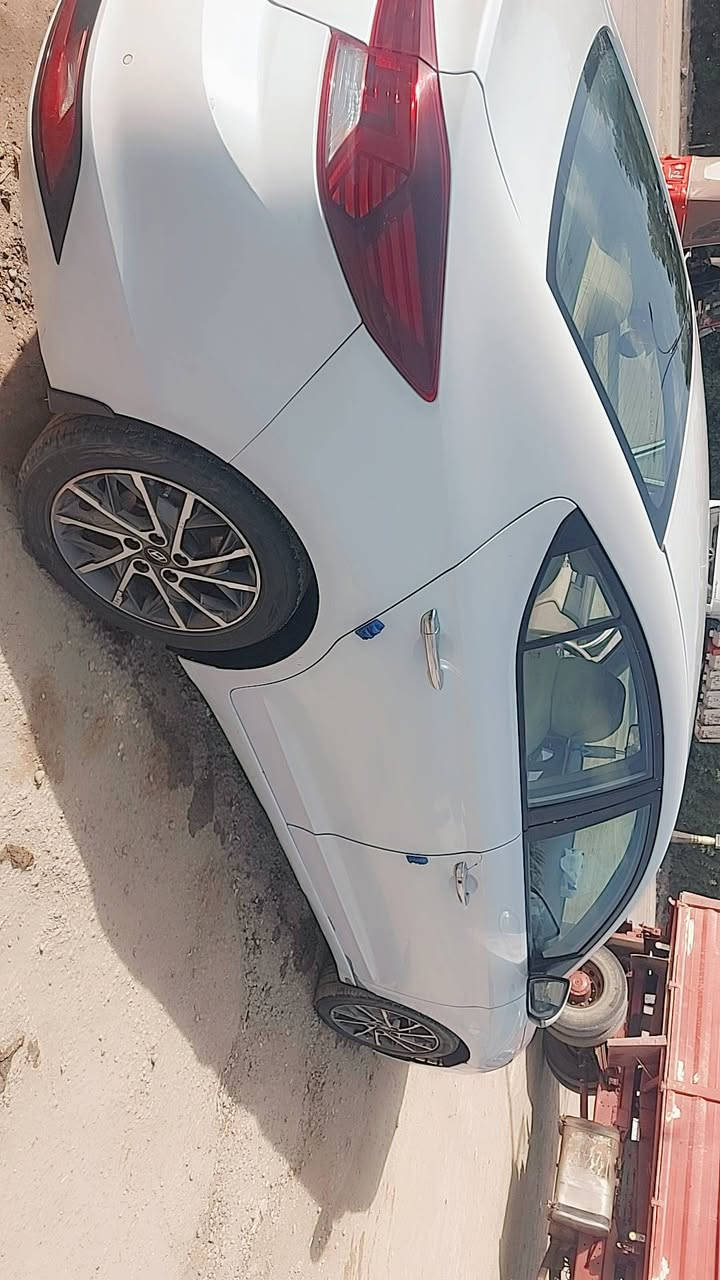 النترى موديل 2020 خليجي بغداد تحويل ثاني يوم بصمه فتحه مري شفط حساسات خلفي أمامي شاشه كامره مكينه 2000 كير محرك كفاله خشم البنيد صبغ وبارد قدر اربع أصابع باب العبري السعر 150وبيها مجال للشراي 
*********** العنوان ذي قار الشطره رجااا المو شراي لا يتصل ولا يعلق
