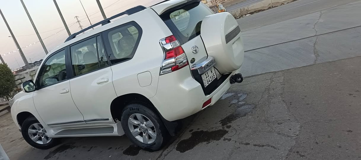 سلام عليكم لبيع برادو موديل 15فول سياره فتحه بصمه محرك 6بيه فقط شبر بارد بل باب ول باقي مكفول بكاني بغداد شارع فلسطين سعر  33 تلث دفاتر وتلاثين ورقه ***********
