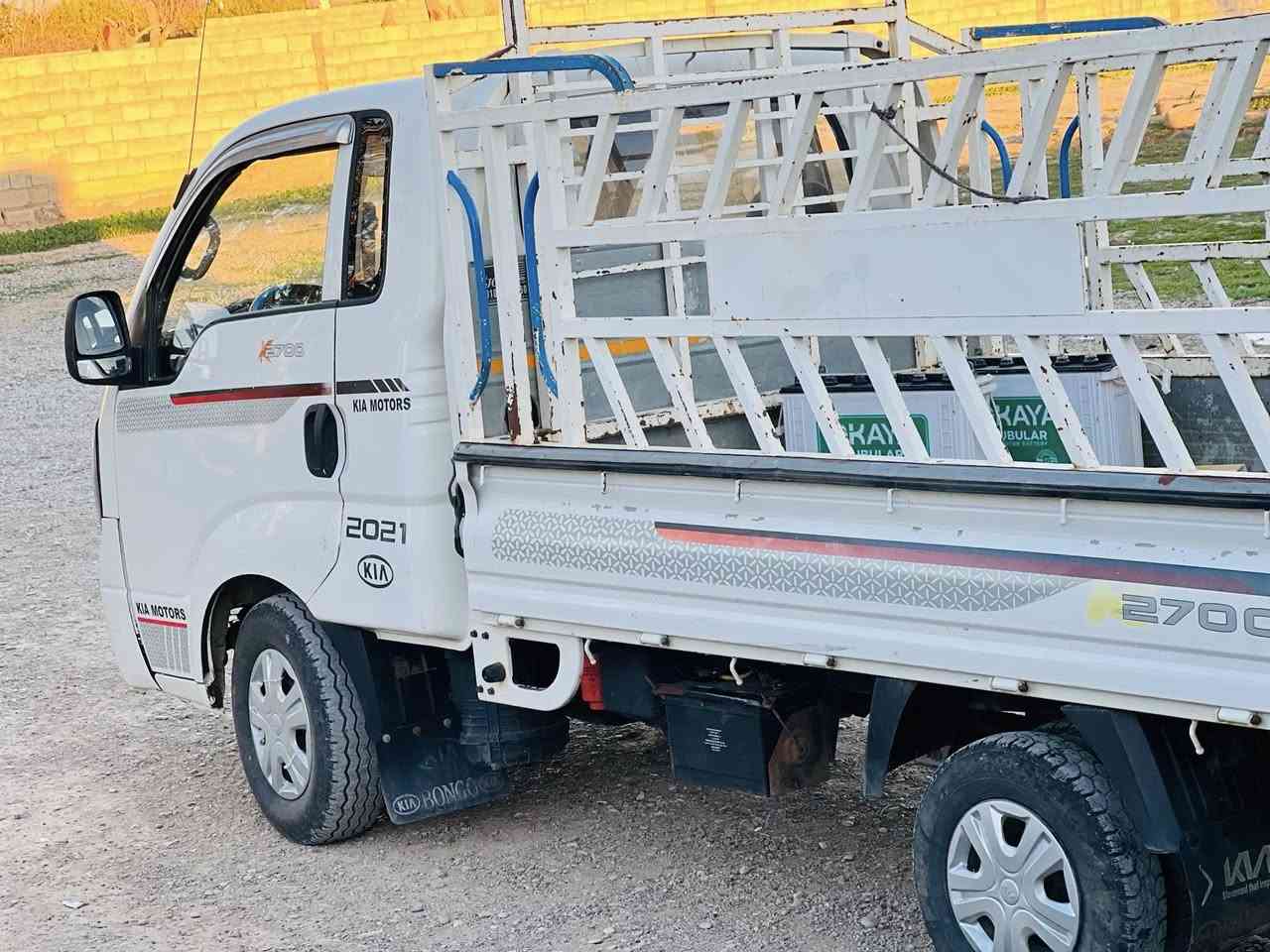 السلام عليكم
كيا حمل موديل 16 للبيع 
رقم صلاح الدين  مشروع وطني 

محرك 2700 
مكاني كركوك الحويجة 
السعر 112 وبيها مجال قليل 
***********
شرط التحويل
