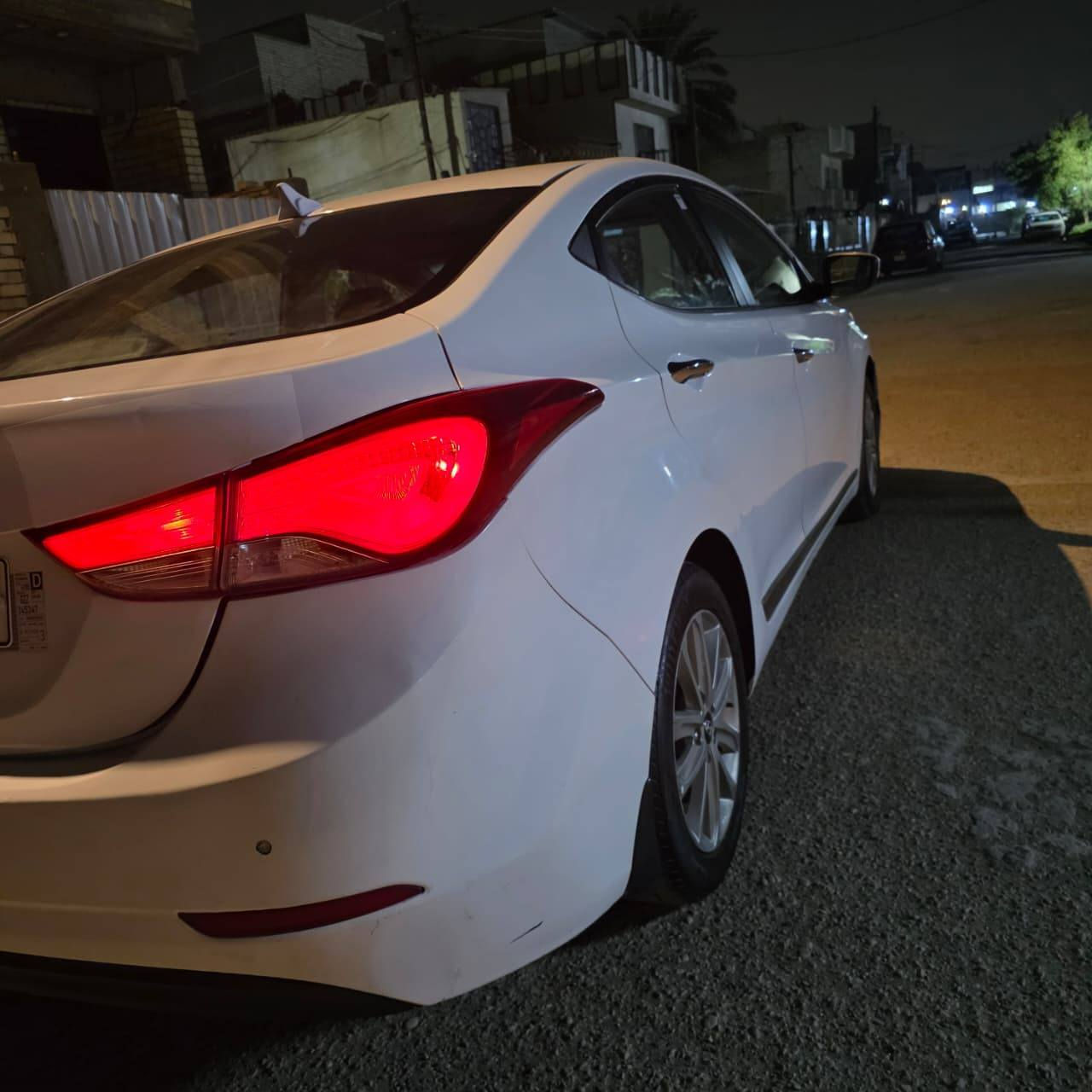 السلام عليكم ألنتره 2015 للبيع السياره فول ماعده البصمه السعر 128 وبيه مجال حك الجيه مكاني بغداد ***********
