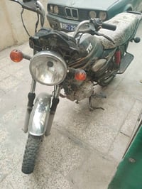 دراجة TVS 2018 للبيع 350 الف وبيها مجال الدراجه بيها نقوصات بسيطة 0772...