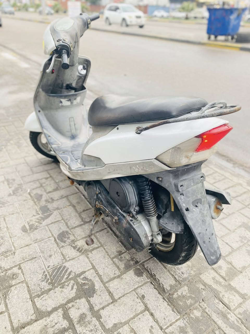 ماكس قجمه ما مفتوحه كفاله عامه دراجه رمبه صارله شهرين من نازله  سلف هندر كهربايات كله شغاله عينه لاياتات سكنات ما مفتوحه سعر 725لعنوان المشراك رقمي ***********
