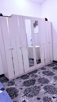 بيع غرفة نوم تركي  عدد القطع 5 تخت وميز اثنين جانبي ايسر وايمن  وميز ا...
