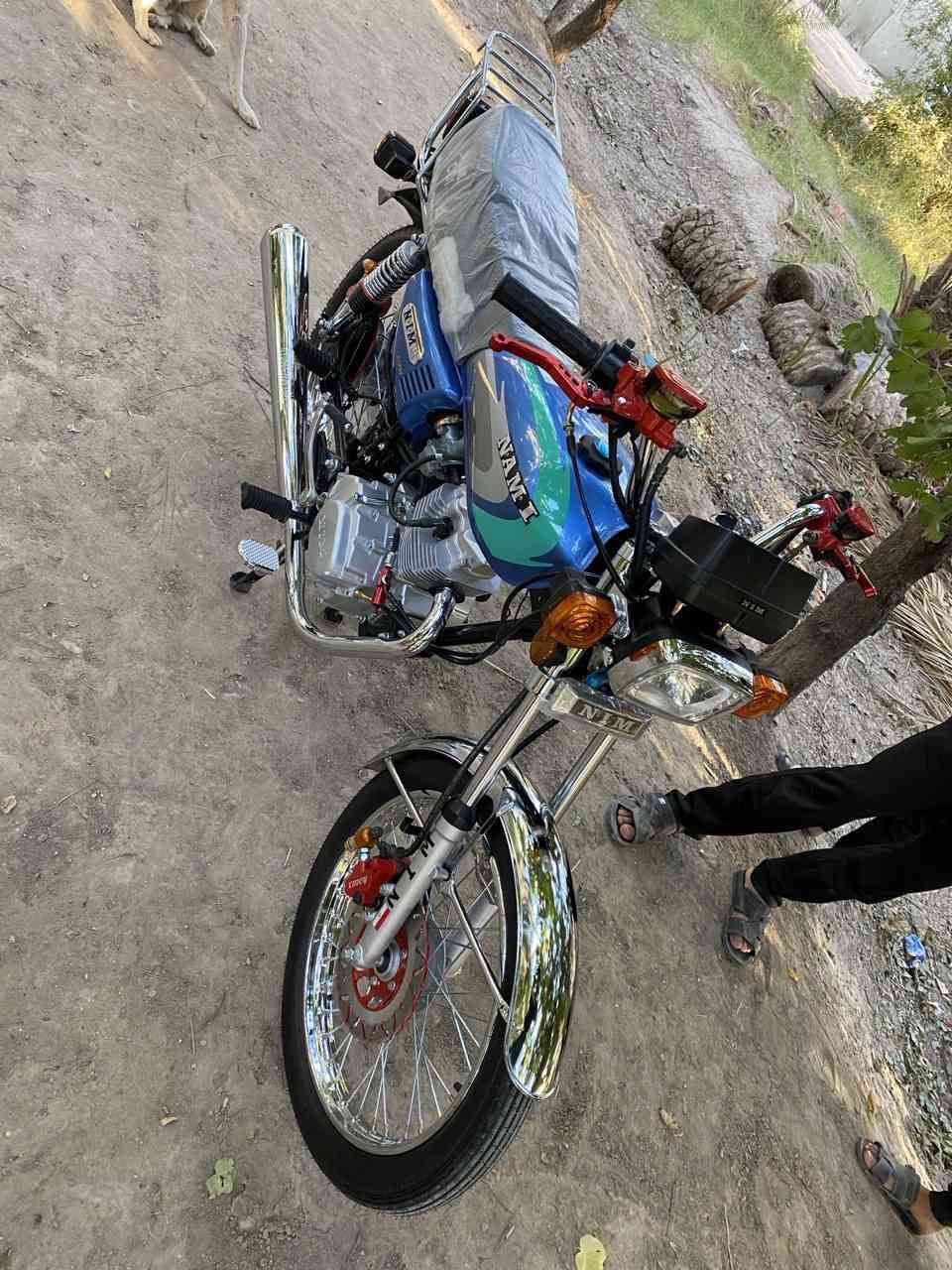 السلام عليكم شباب الدراجه للبيع نامه متياز موديل 2024 اوراق سكنر ما مفتوحه الدراجه بحاله الوكاله البريك الخلفي دسك والأمامي دسك وكلچ عنبار مكاني كربلاء الحسينيه ملاحضه/الدراجه نضيفه جدا جدا/لستفسار اكثر اتصل عله هذا الرقم ***********
