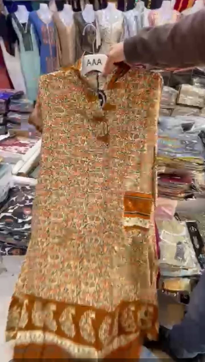 دشداشة كشمير مصري قصير
سعر الدرزن ٥٨ الف
قياسات 3XL 4XL 5XL
درزن ١٢ لون


**إذا كنت صاحب هذا الإعلان وتريد حذفه لأي سبب، رجاءا أرسل رسالة إلى الدعم الفني**