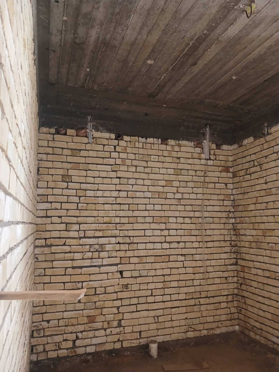 للبيـــــــــــــع....
هيكـــــلان متجاوران.... 
ــــــــــــــــــــ
طابــــــــو مــــــلك صـــــــرف.... 
مســـــــــــــاحة كل واحد ☝ // 100م.... 
ــــــــــــــــــــــــــــــــ
البناء جمهـــــــــــوري والصب مركــــــــــزي.... 
محيزم الرابعـــــــــــه قبل مدرسة زهور بابل.... 
ـــــــــــــــــــــــــــــــــــــــــ
***********
***********
