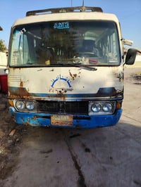 كوستر موديل ٨١ للبيع او مراوس بكيه او بريجو للاستفسار الاتصال على الرق...