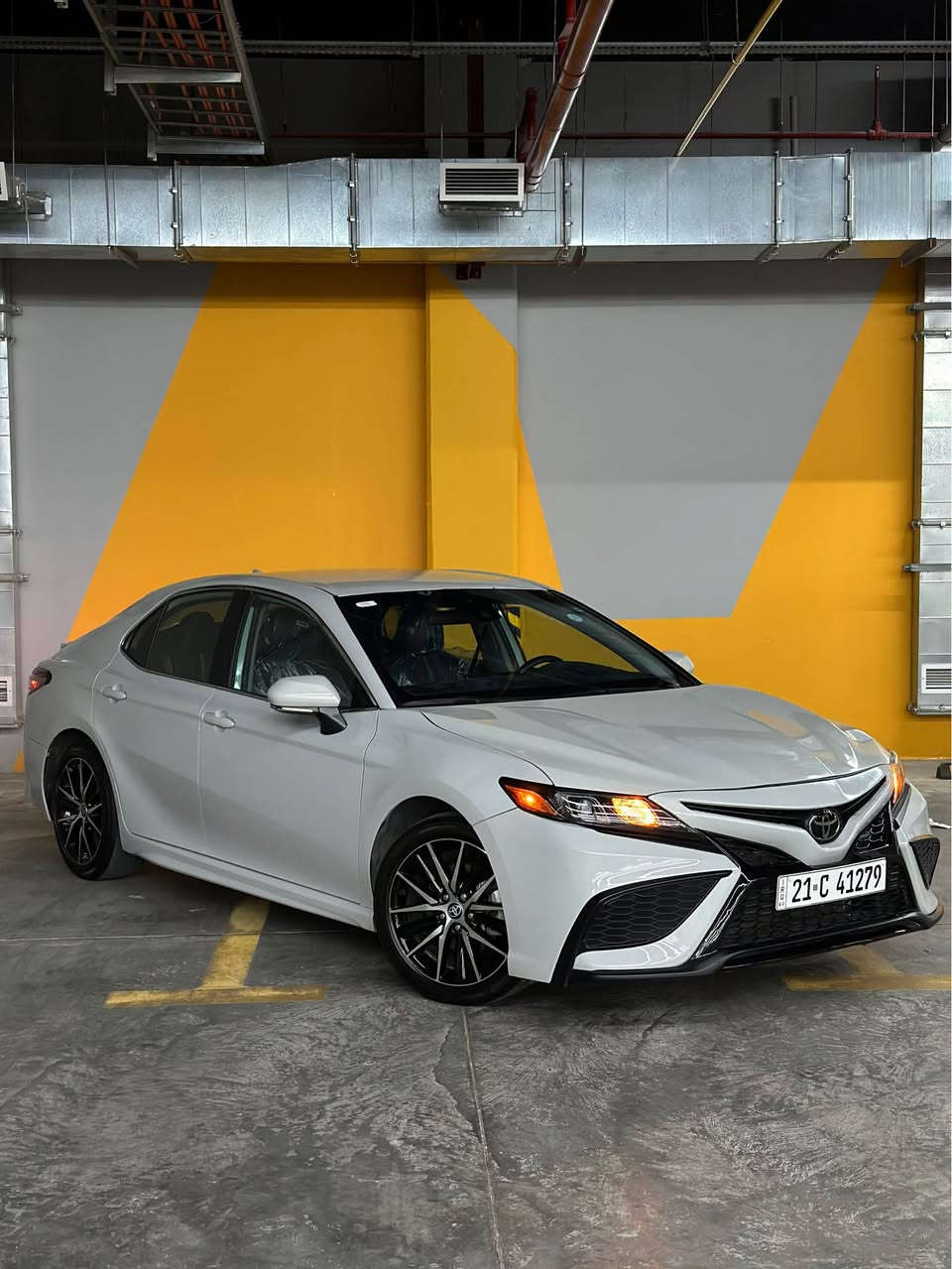 تۆیۆتا کامری 2023 مواسەفات SE ڕەنگی سمۆک
تەنها ‎‏24mil ڕۆیشتووە وەک سفر وایە
کوشن کارەبای  + ڕاداری خەتی جادە
ڕاداری مەصافەی سەیارە 
و‎بۆیاخی ٢ پارچە دووبەی و ٣ پارچە کلێری ئەمریکایە 
بێ ئێرباگ  و بێ ناوگرتن وە پێشو و پشتی
و‎کەپسە و بەشەرتی گێڕ و مەکینە  ١جێ pdr هەیە

سعر : لە کۆمێنت داوای بکە ڕاستەوخۆ بۆت دێت 🤖 

سەیارەکە زۆرجوان و نمونەیە
سەیارەکە هیچ گڵۆپێکی داشبوڵی دانەگیرساوە 
سەیارەکە هیچ خەلەلێکی
سەنەوی تا 2029 تازەیە

ژمارەی خاوەنەکەی 
*********** السليمانية, العراق
