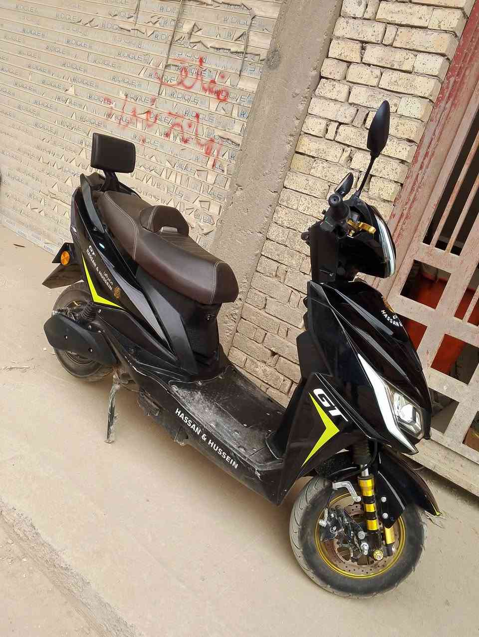 السلام عليكم
دراجه شحن للبيع نوع سكنس

السعر 650 وبيها مجال 

بصمه و اسويج و كارت 

ماشيه 1800

عدد البطاريات 6 ع فحص 

4 نمر 

العنوان بغداد الدورة 
للتواصل ع رقم *********** بي واتساب
