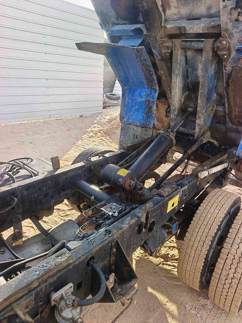 السلام عليكم
تويوتا انكر للبيع

تخم تاير جوبلس
موديل 2005
باتريات جديده

الاستفسار ***********
