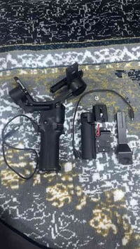 Ronin dji Rs3 mini رونين dji rs3 mini مستعمل قليل  نظافة ١٠٠٪؜  المرات...