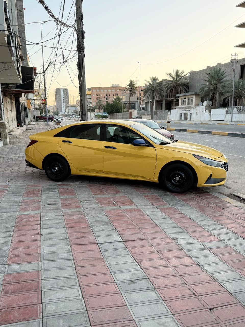 سلام عليكم الانتره للبيع 2021
فول مواصفات عده الفتحه  تخم تأير جديد 
السفسر اتصل 
الهاتف ***********
السعر 135 وبيه مجال
