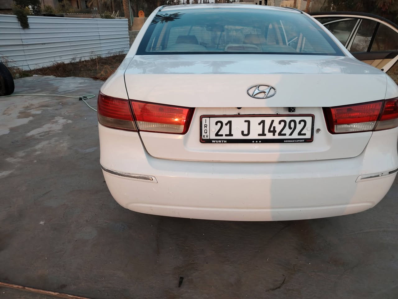 للبيع سوناتا خليجي موديل 10مكينه 2400مكفوله هي والكير رقم سليمانيه دولي هزه جديده سنويه بسم عربي مو كردي تبريد حداديه جدد تخم تاير /السعر 108وبيها مجال قليل /مكان سياره بابل مسيب /***********
