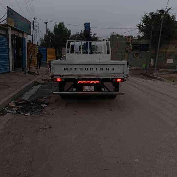 كنتر متسيبوشي كرين موديل ٢٠٠٦ مرسمه كرين بالسنويه مكان السياره بغداد السعر ٢٢٠$  السياره كفاله عامه للاتصال ب ***********
