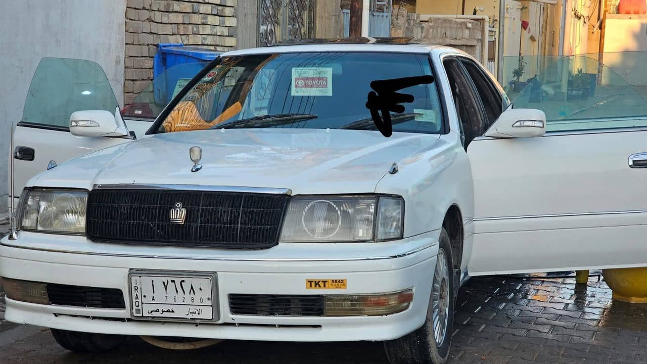 السلام عليكم راس الثور للبيع موديل ٩٥ سنويه بعدهي ماصاقطه نهايت (٢٧) للستفسار عله رقم *********** مكان السياره نجف كوفه قرب معمل الببسي
