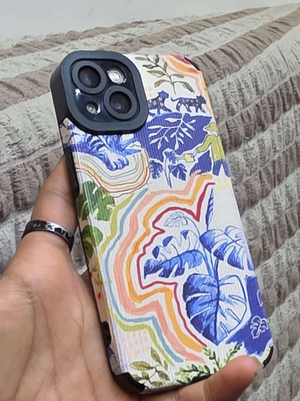 السلام عليكم لبيع ايفون 13عادي الجهاز ميشغل شريحه مسويله تخطي تخطي بطاريته 79السعر 300قفل بدون عموله الجهاز نضيف كلش ذاكرته 256 واتساب***********
