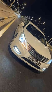 هونداي ازيرا 2012 وارد خليجي محرك كير مكفولات  لا يوجد ضرر فقط قطعه با...