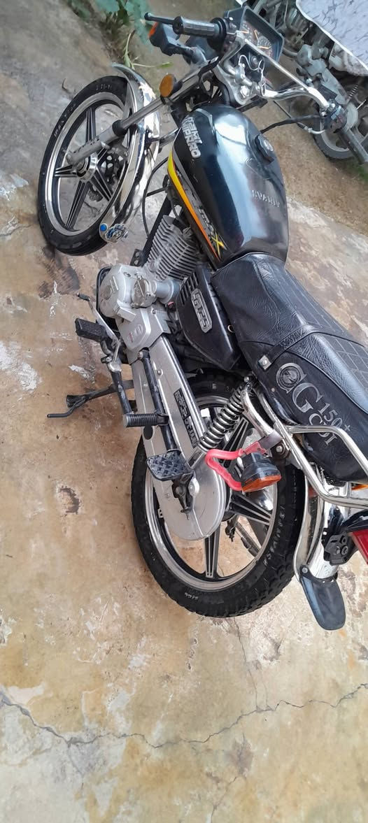 للبيع سافين نضيف محرك كبس منفيس اصلي موجود كهربا سلف كامل سعر ٣٢٥ ألف بي مجال


**إذا كنت صاحب هذا الإعلان وتريد حذفه لأي سبب، رجاءا أرسل رسالة إلى الدعم الفني**