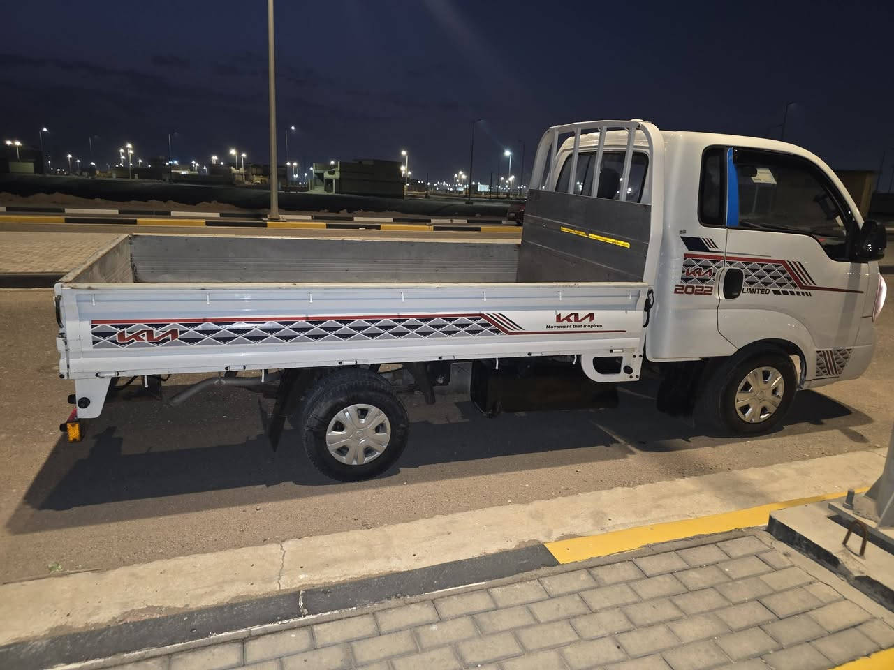 بنكو مديل 2022ماشيه 49تحويل ثاني يوم سياره خير من الله كارتون سياره لا بياع ولا شراي محتاج واريد ابيع مصفرا ضريبه ***********
0‎ 772 948 2666
