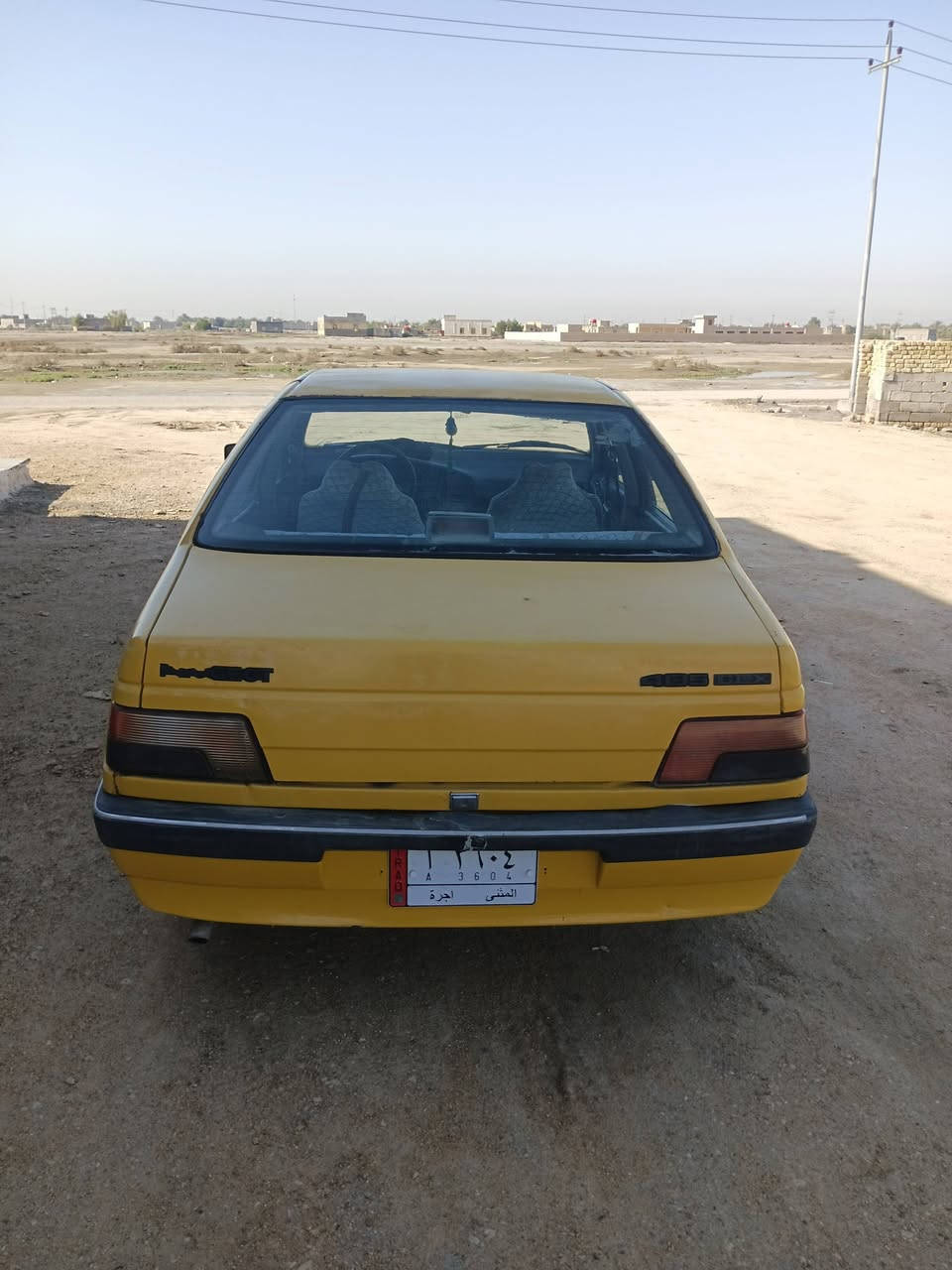 السلام عليكم  بيجو 405 جاهزه سياره حلو مرتبه مكينه وكير حداديه  خير من الله سنويه 28 مداور مباشر  سعر 29بيها مجال بسيط مكان سياره سماوه ناحيه الكرامه ***********
