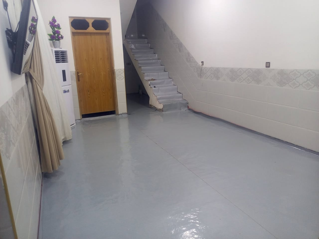 للبيع صقلاوية يم مقبرة البعكاش سند 25سعر55وبيه مجال الاستفسار ع رقم ***********
