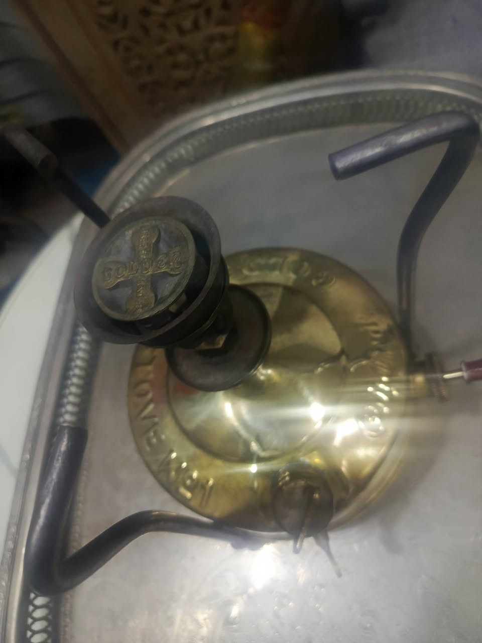 بابور نحاس قديم نمره واحد الحاله فوق الممتاز شغال 100% تواصل 0795368213 ابو احمد كم تواصل ماسنجر وتساب


**إذا كنت صاحب هذا الإعلان وتريد حذفه لأي سبب، رجاءا أرسل رسالة إلى الدعم الفني**