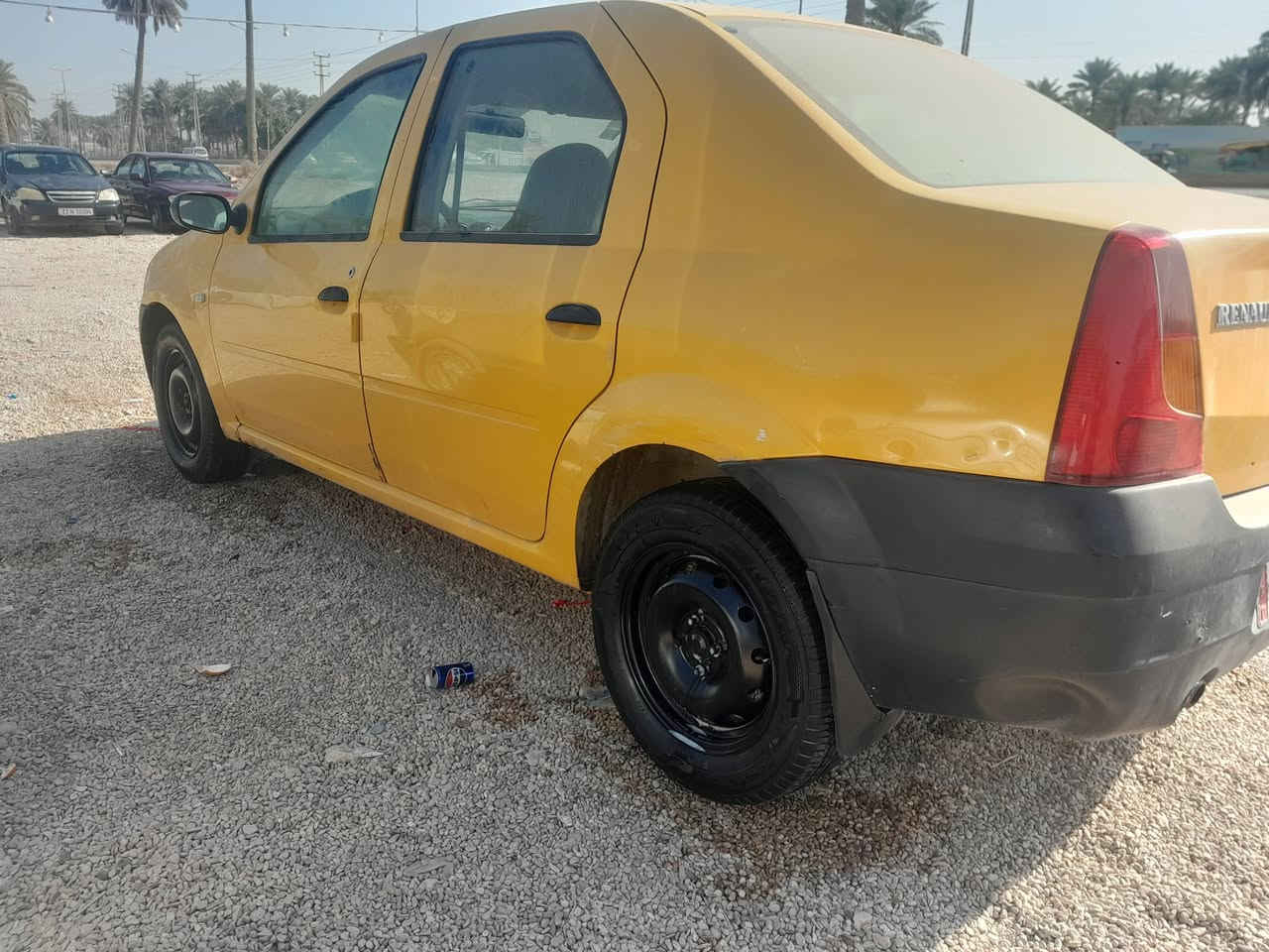 سلام عليكم ريانو موديل ٢٠٩ البيع سياره حلوه محركه قطه  مكانه ابو عريب سعر ٣٧ بيه مجال ***********
