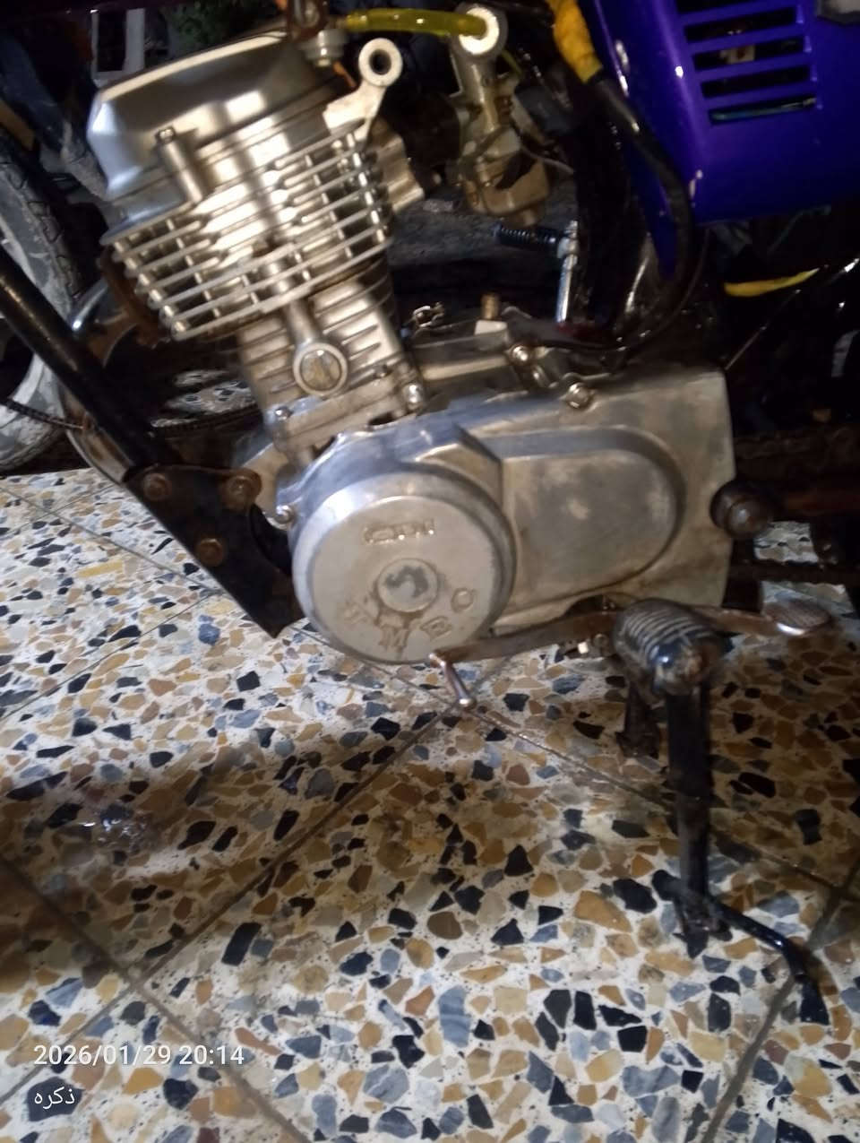 السلام عليكم دراجه اربعه كير بيها جبنه مكاني كربلاء شارع الحر السعر 380 وبيها مجال الي يريدها بي خير ويدلل متواجد فيس وهاذا رقمي ***********
