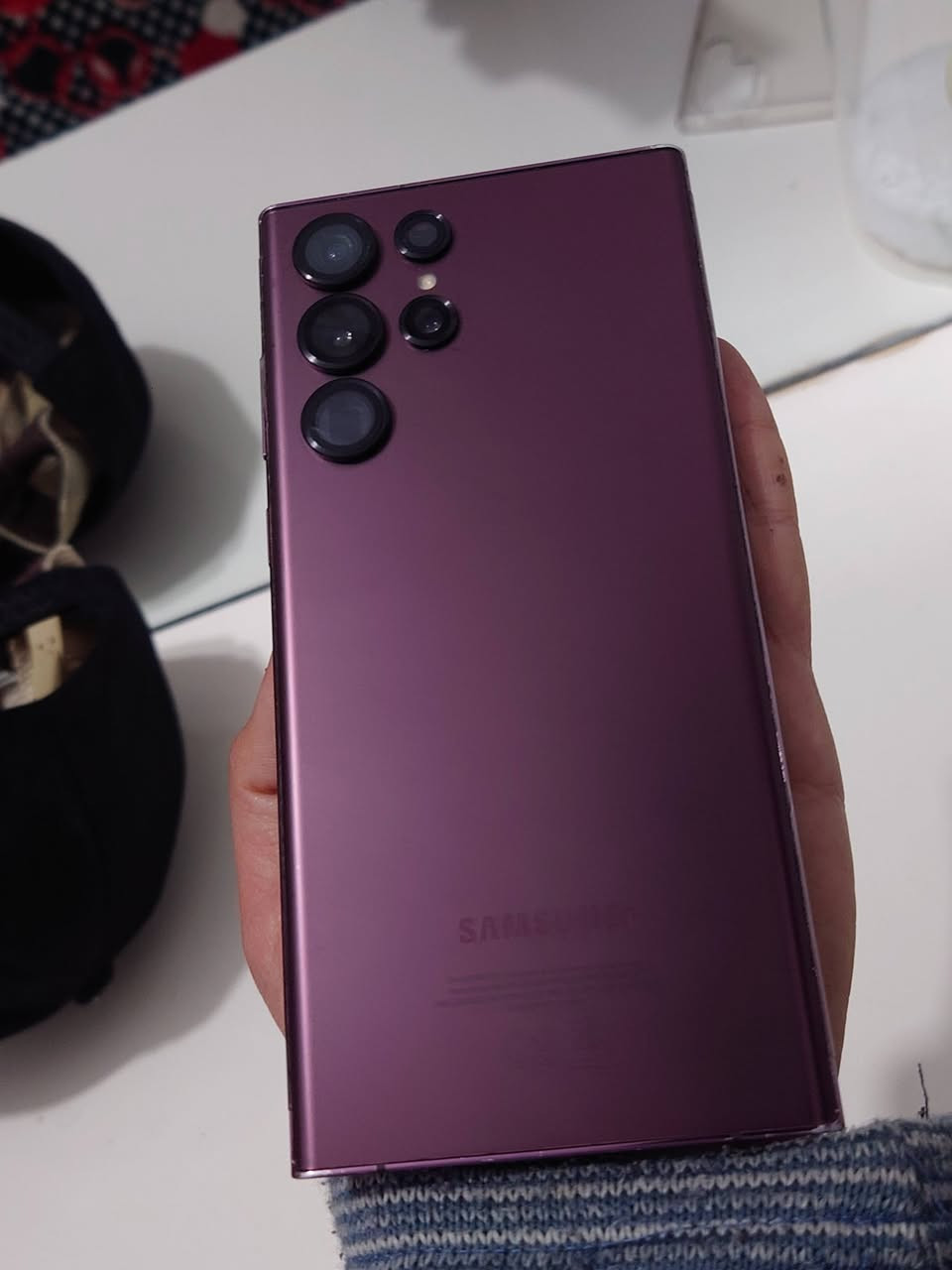 Samsung  S22 Ultra 5G
350 الف 
ذاكره 512 رام 12 

فقط سيم كارت مايشتغل وباقي كلو ابشرط اي عيب مابي


**إذا كنت صاحب هذا الإعلان وتريد حذفه لأي سبب، رجاءا أرسل رسالة إلى الدعم الفني**