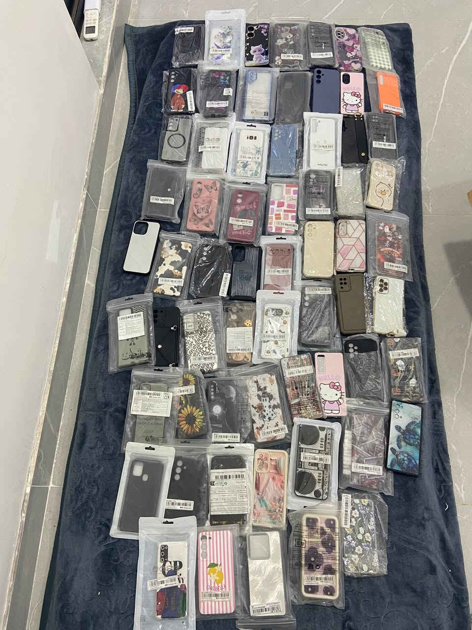 شلعة كفرات اندرويد 117 كفر ولاصقات وياهن سعرهن 40 مع التوصيل.


**إذا كنت صاحب هذا الإعلان وتريد حذفه لأي سبب، رجاءا أرسل رسالة إلى الدعم الفني**