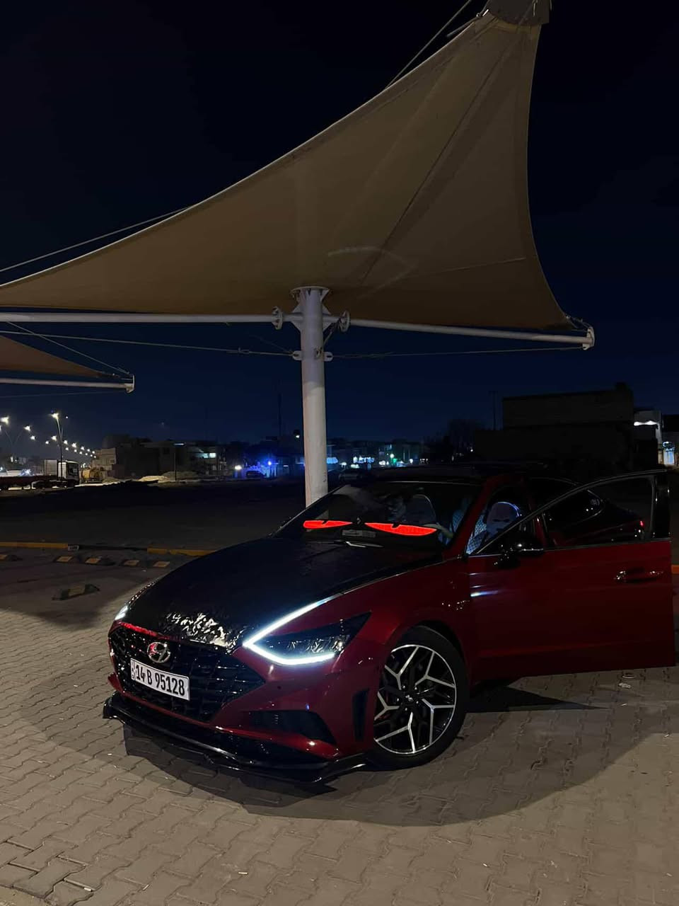 سوناته 23 وارد امريكي فئت ان لاين فول مواصفات للئخير ما حاجه اشره معروفه الن لاين معوقين بسمي رقم بصره ضرر دعماميه وطاك اليرباك مال دركه وخشم البنيد بيه بارد فقط ماشيه 45كيلو متر السعره 190 وبيه مجال كلش قليل الستفسار الرقم.***********
