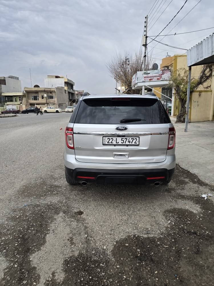 Ford explorer. 2012.  115 $
سێریز کوشن . سندوق شەفت . ئاوێنە هیتەر .  کوشن جلد . ویل گەورە .سێ شاشە .  گێروو مەکینە بەشەرت . چوارپارچەو پەڵەیەک بۆیاخە لەسەر شوخت بێ دەعم بێ ئێرباگ . سەنەوی هەتا ٢٩ تازەیە بەناوی خۆمەوەیە.                 *********** السليمانية, العراق
