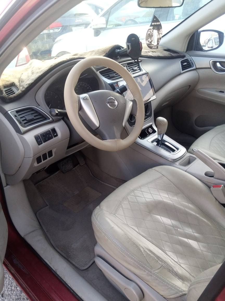 سلام عليكم  نيسان سنترا موديل 2016 خليجي 
محرك 16 مواصفات معروف تايرات جديد تاخم صدر جديد يعني ربع متصرف عليه  سيارة  مكان بارد بي بدون فتح  كير او محرك  مكفولات خير من الله سيارة احلي من الصورة  سنوية بسمي تحويل ثاني يوم رقم اربيل 
مكان الأنبار رمادي 
رقم الموبايل *********** الرمادي, الأنبار
