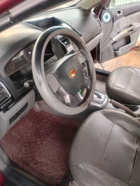 امكراند C7 للبيع موديل 2013 رقم بغداد انكليزي بأسمي تحويل ثاني يوم مكي...