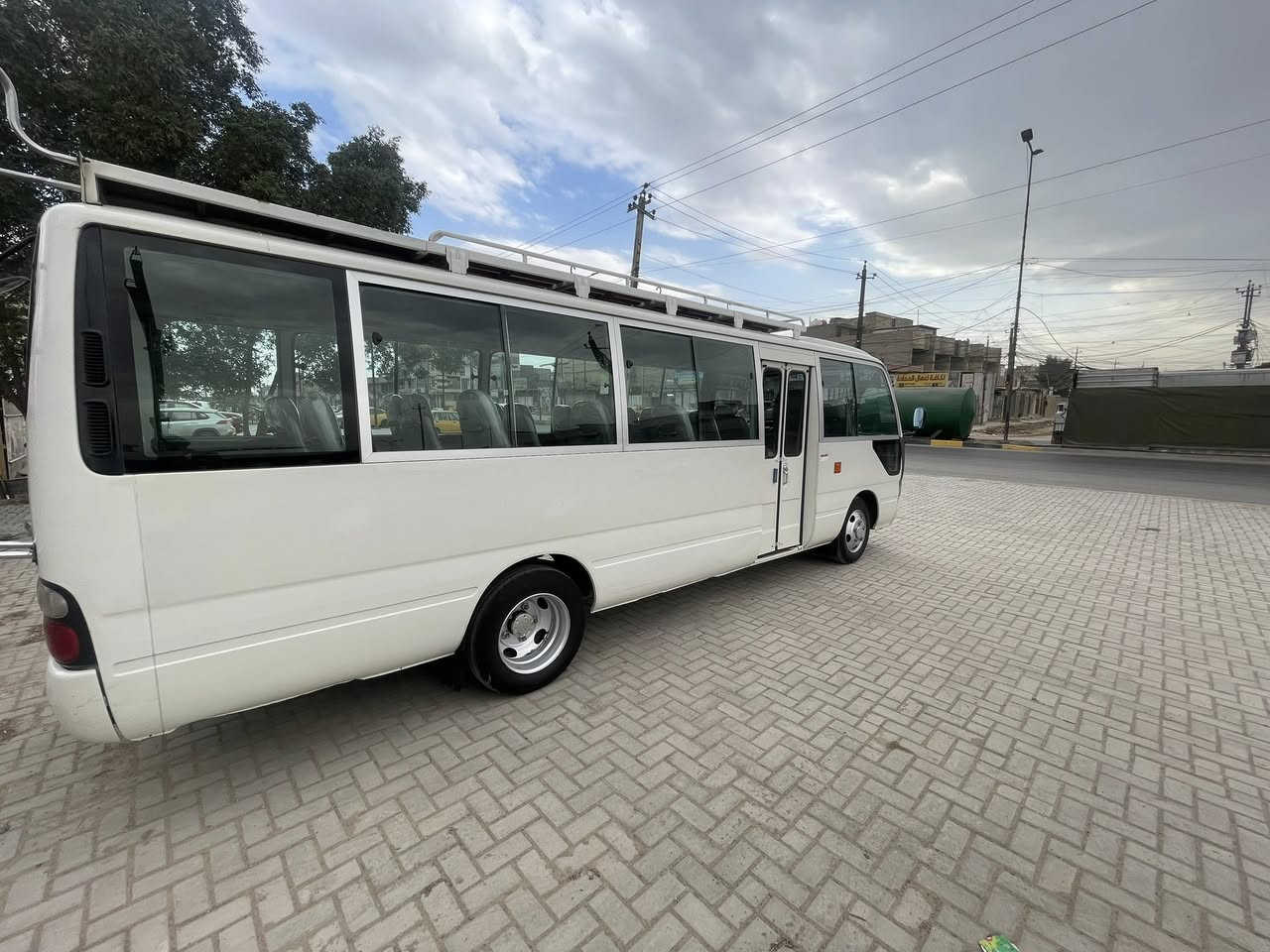 السلام عليكم كوستر للبيع موديل 2014
كير اكس ومكينه مكفوله دبل تانكي تبريد محور تدفئه ابلاديه سياره بااسمي كلابي استاركس تحويل ثاني يوم تخم تايرات استفسار على الرقم 
***********
