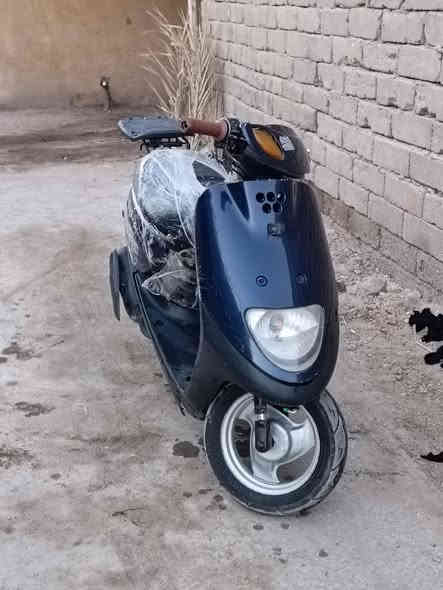 من رخصت الادمن السلام عليكم دراجة 60 ياماها 5زروف الدراجه باتري جديد لايت زنون مال سياره كتف شحن جديد كزوز جديد مكينه حلوه بنزات جديدة السعر 250 وبيها مجال مكاني قضاء المدينة منطقة باهله الرقم للتواصل واتس اب وشريحه ***********
