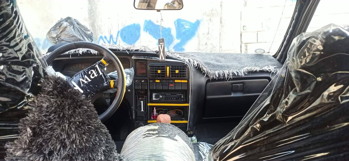 ۆپل ئۆمیگ مۆديل1991 مهکینه 20 گير عادی ریگه پیدان حاسیبه يه له گه نایه به شه رت مالی کهس نه بی کاره بای مه زبوته سلاده چوارتایهی لۈکی سعری 13     ***********
