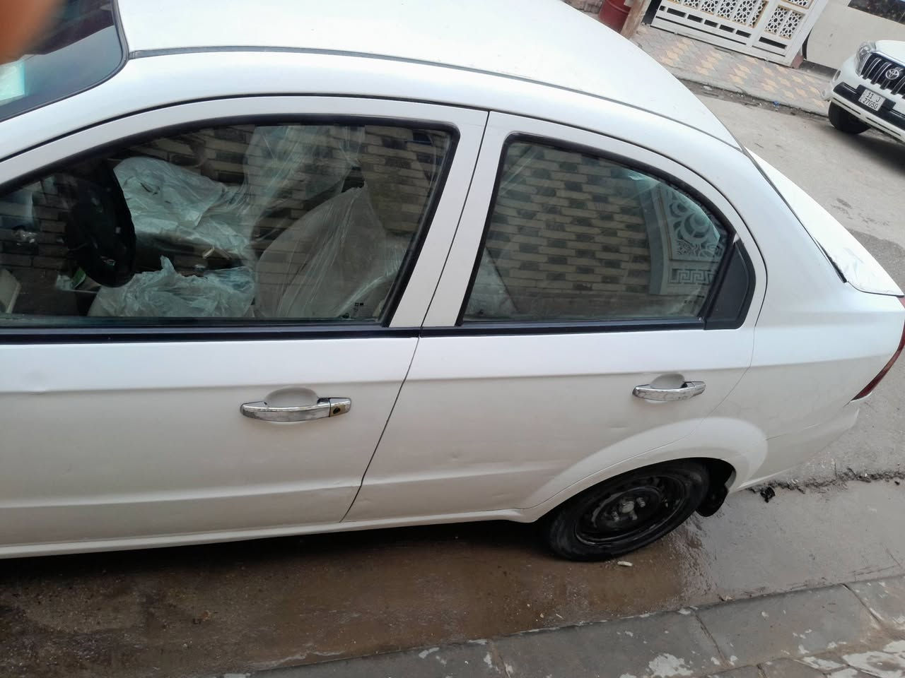 السلام عليكم 
افيو 2009 رقم نجف 
السيارة مكفوله مصبوغ شويه من البنيد 
السعر 65  
للاستفسار ***********
